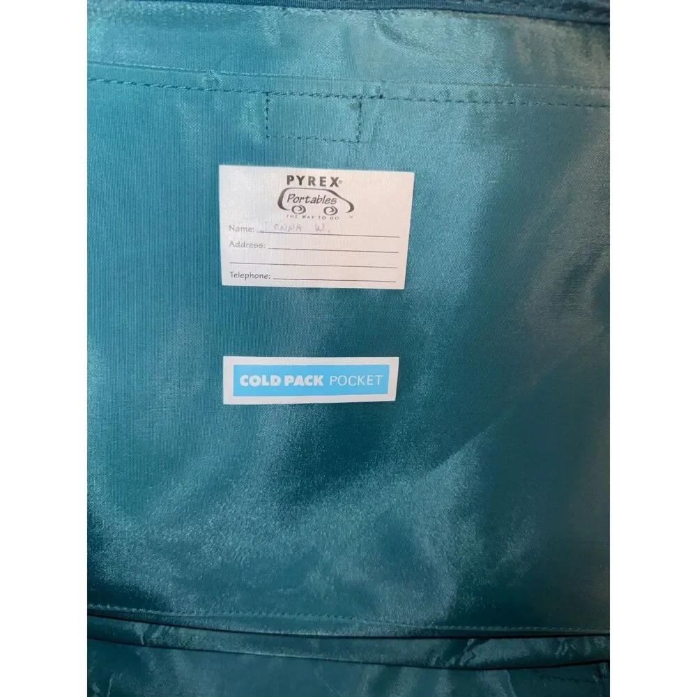 Pyrex Portables Teal Insulated Hot Cold Casserole Food Carrier Travel Bag